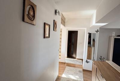 Apartament cu 3 camere decomandat în Ultracentral