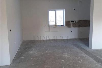 Duplex cu 3 camere cu Canalizare în Beregsău Mare - 4