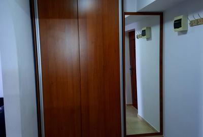 Garsonieră decomandată, mobilată în Găvana 3 - 11