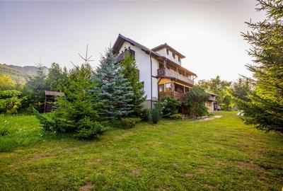 Casă cu 10 camere cu Teren 1742 Mp în Zărnești - 17