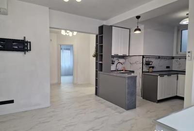 Apartament cu 5 camere semidecomandat în Romană - 17
