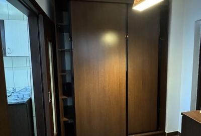 Apartament cu 2 camere semidecomandat în Fizicienilor - 3
