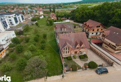 Spațiu comercial, de 379 mp, în Sânmartin - 6