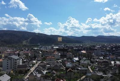 Teren de 1272 mp, în Ultracentral - 1