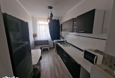 Apartament cu 2 camere decomandat în Central - 2