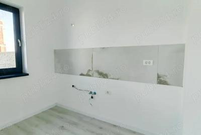 Casă cu 5 camere în Mehala