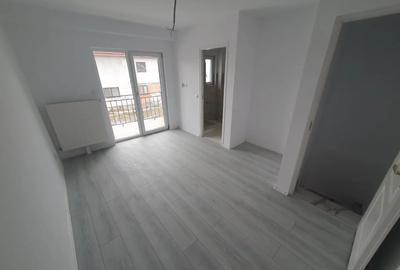 [Proprietar] Apartament semidecomandat 43mp(parter+etaj) si curte 67mp - 5