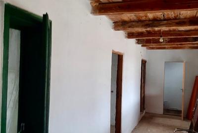 Vand Casa renovata in Taut - 6
