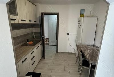 Apartament cu 2 camere decomandat în Central - 2
