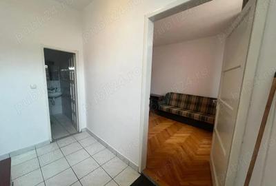 Garsonieră decomandată în Central - 5