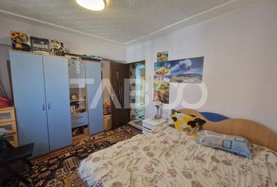 Apartament decomandat 3 camere 2 bai Semaforului Vasile Aaron - 4