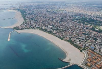 Teren de vânzare – Constanța, Casa Casatoriilor, str. Mihai Eminescu – 1000 mp - 2