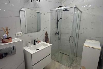 Apartament cu 3 camere decomandat în Central - 7