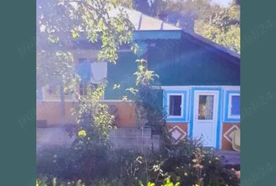 Casa cu teren de vanzare in Sat Cauia de Jos Bacau - 1