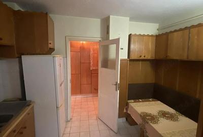 Apartament cu 4 camere decomandat în Carpați 2 - 10