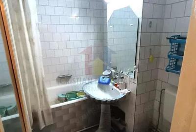 Apartament cu 2 camere decomandat în Călărași