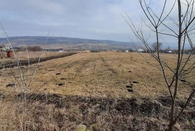 Teren intr-o  zona frumoasa, linistita , Valea Fanatelor, zona cu case - 1