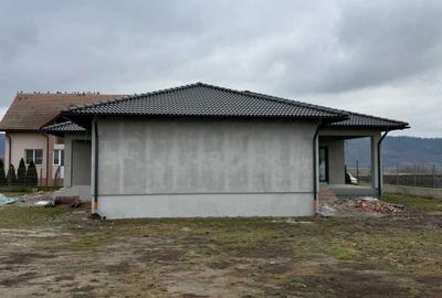 Casă cu 4 camere în Luna - 3