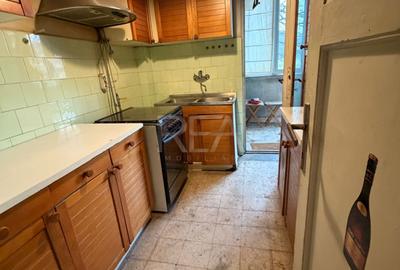 Apartament cu 3 camere decomandat, mobilat în P-ța Victoriei - 4