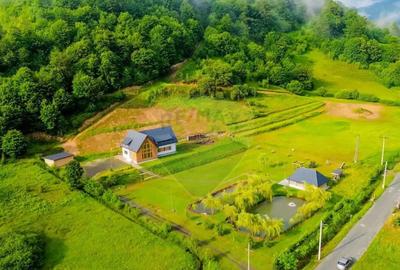 Casă cu 7 camere cu Teren 6370 Mp în Groși - 14