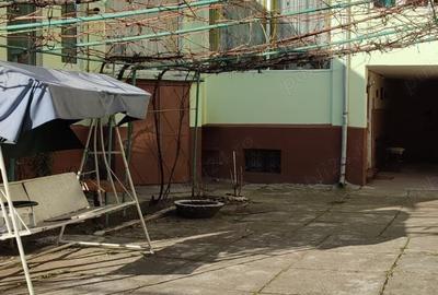 Vand casa 4 camere zona Ultracentrala - 6