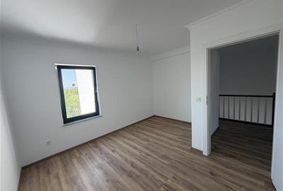 Casă cu 4 camere cu Canalizare în Bârnova - 15