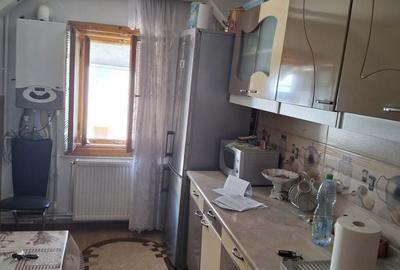 Apartament cu 2 camere decomandat în Central - 8