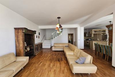 Casă individuală cu 7 camere cu Canalizare în Faleza Nord - 4