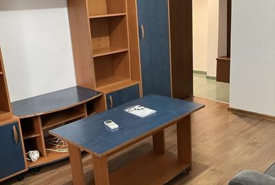 Garsonieră decomandată în Complex Studențesc - 2