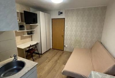 Garsonieră, mobilată în 1 Mai - 1