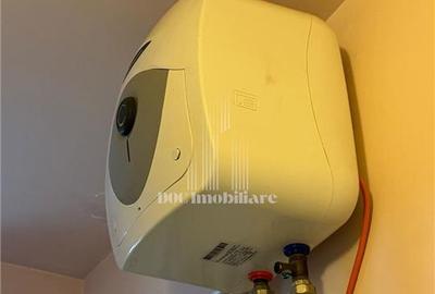 Vanzare GarsonieraIQuadra Place 2I10 minute metrouI0% Comision - 5