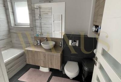 Apartament cu 3 camere, balcon, parcare, zona centrala Apartament cu 3 camere, balcon, parcare, zona centrala - 6