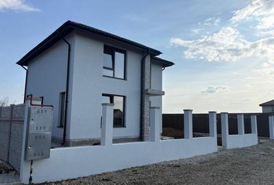 Casă individuală cu 4 camere cu Teren 390 Mp în Berceni - 2