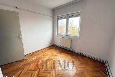 Apartament cu 3 camere decomandat în Mazepa 1 - 3