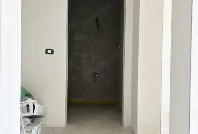 Apartament cu 2 camere semidecomandat în Torontalului - 6