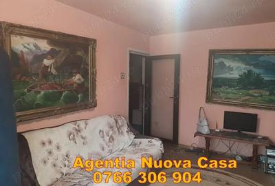 Navodari , vand apartament 2 camere decomandat zona sud, parcul Ion Dobre - 1