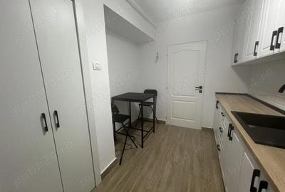 Apartament cu 3 camere decomandat în Circumvalațiunii - 1