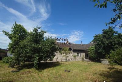 Casă cu 5 camere cu Teren 605 Mp în Central - 10