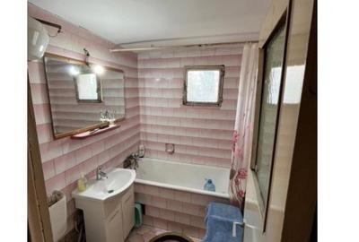 Apartament cu 4 camere semidecomandat în Apărătorii Patriei - 2