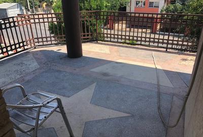 Casă individuală cu 7 camere cu Canalizare în Apărătorii Patriei - 22