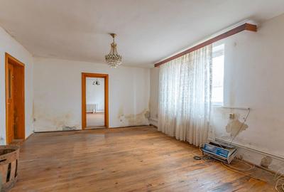 Casă cu 3 camere cu Canalizare în Bod - 16