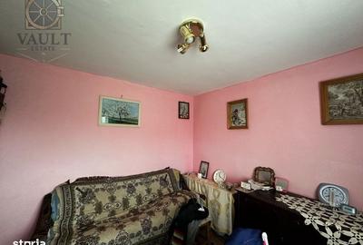 Casă cu 4 camere în Pădurișu - 19