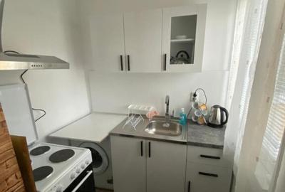 Spre vanzare garsoniera in zona Dealul Cetatii - 1