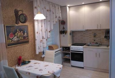 Garsonieră în P-ța Victoriei - 2