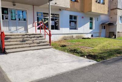 Spațiu comercial, de 119 mp, în Hotvon - 2