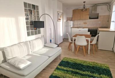 Apartament cu 3 camere decomandat în Săsar - 2