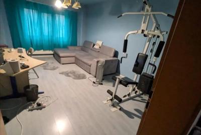 Apartament cu 3 camere decomandat în Soarelui - 7