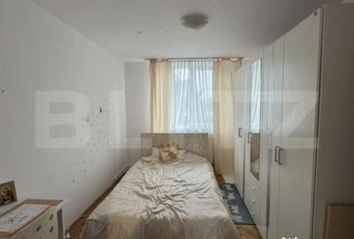 Apartament cu 4 camere decomandat în Progresul - 9