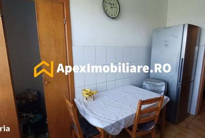 Apartament cu 3 camere decomandat în Central - 14