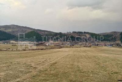 Teren de 2548 mp, în Zărnești - 3